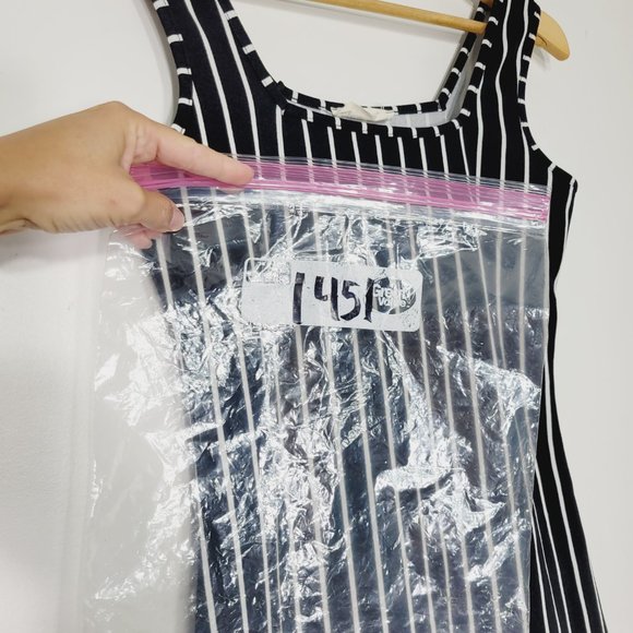 Poison Ivy Sleeveless Sheath Dress Bodycon Black White Striped Scoop Neck S - Picture 8 of 8